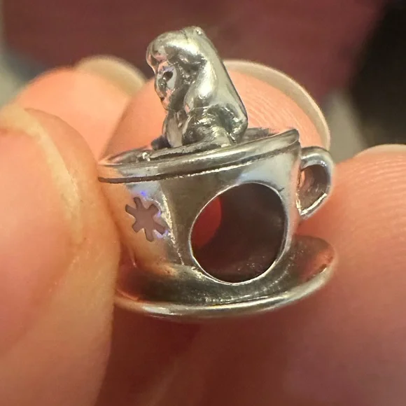 NWOT Pandora x Disney Alice in Wonderland Charm, Disneyland Paris - Picture 9 of 14